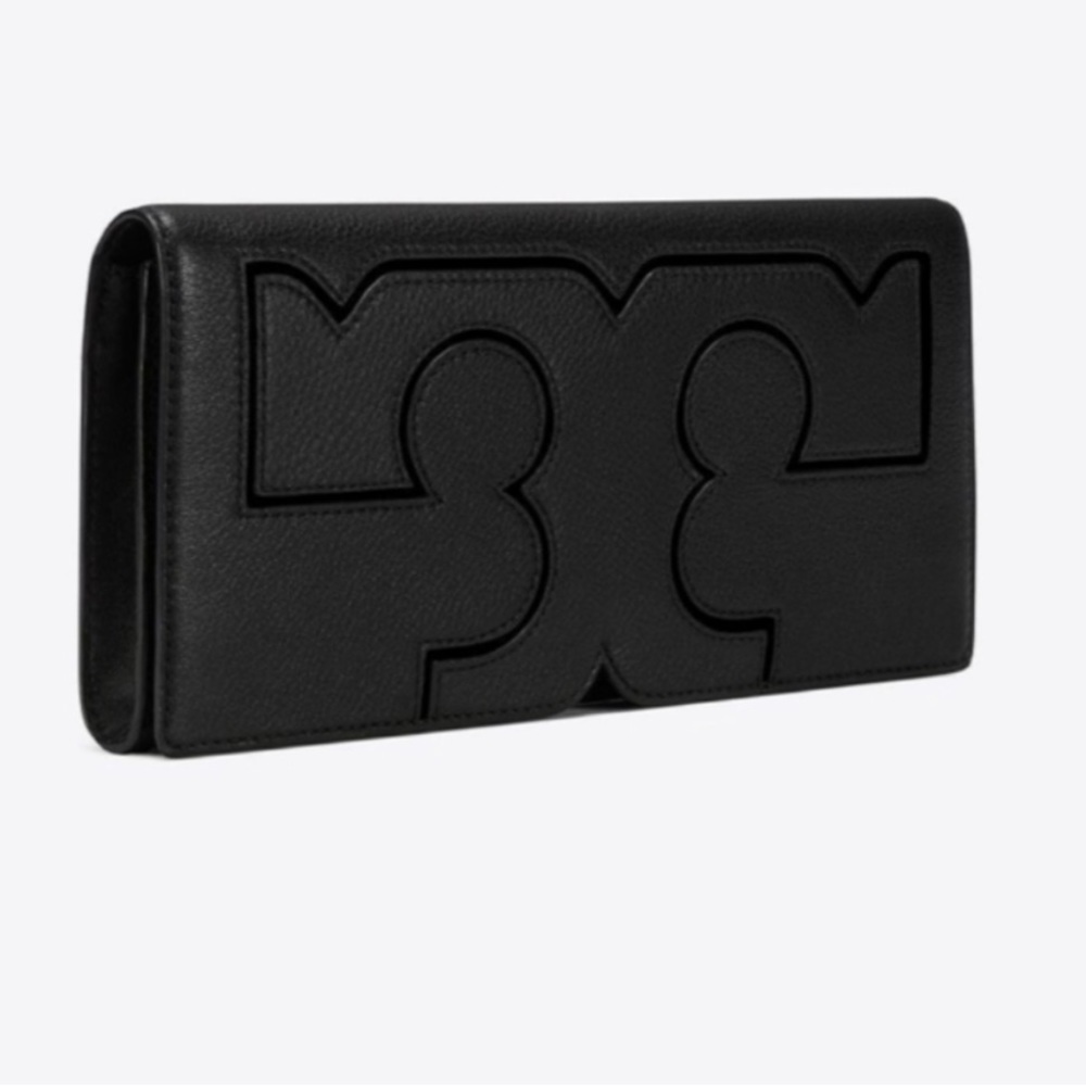 EUC Tory Burch Serif Pebbled Leather Clutch Black